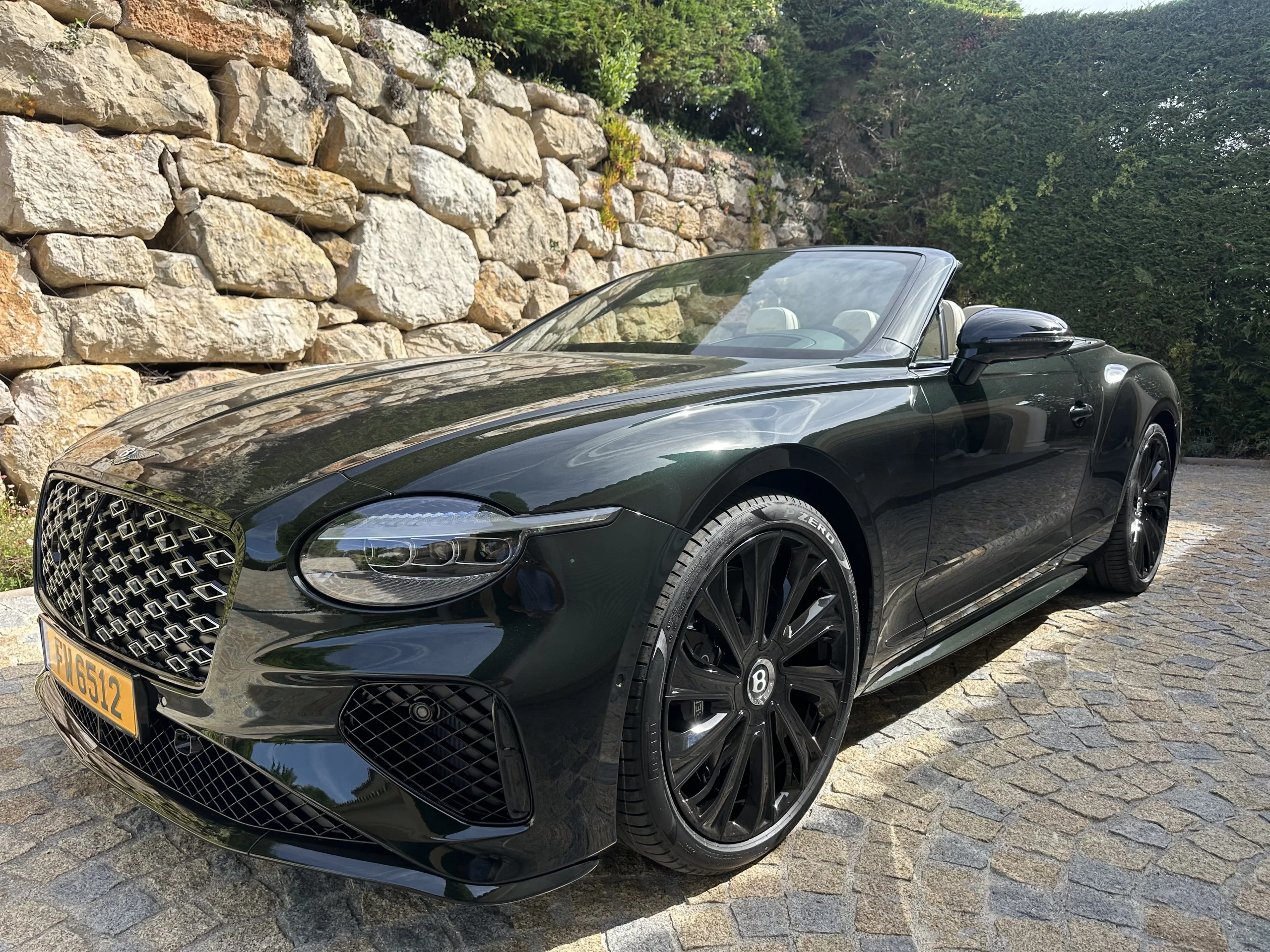 Bentley Continental GTC Speed Mulliner Edition V8 Hybrid - Image 4
