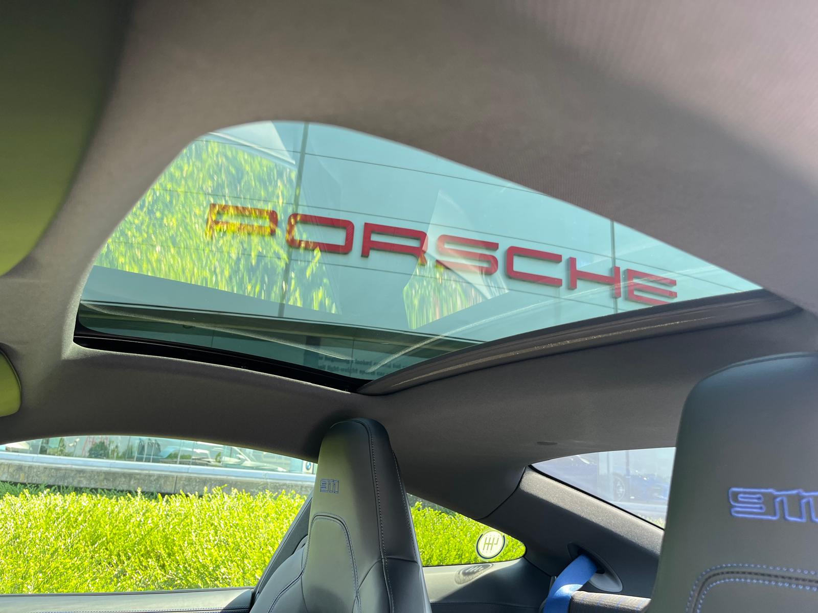 Porsche 911 Carrera T (992.2) - Image 12