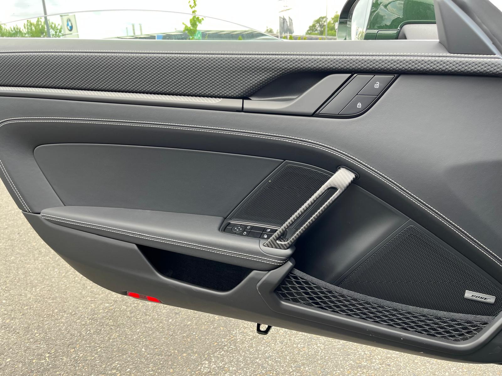 Porsche 911 GT3 Touring (992.2) Lightweight package - Image 10