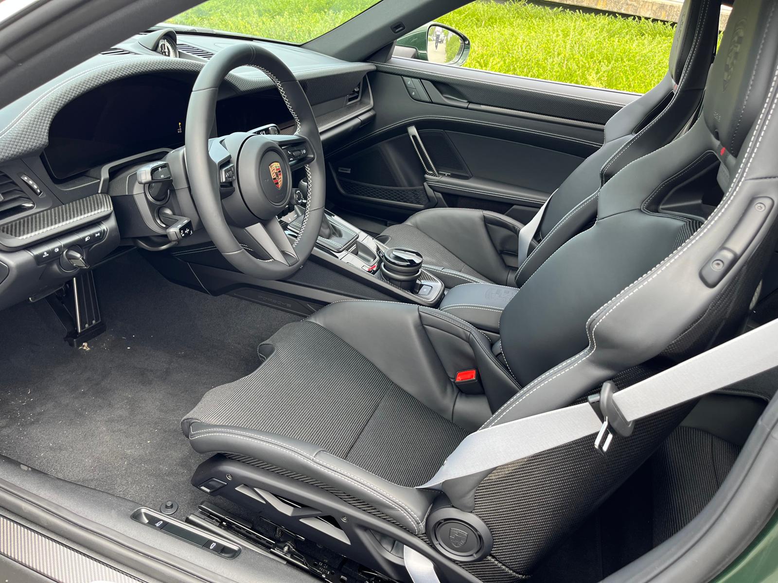 Porsche 911 GT3 Touring (992.2) Lightweight package - Image 14