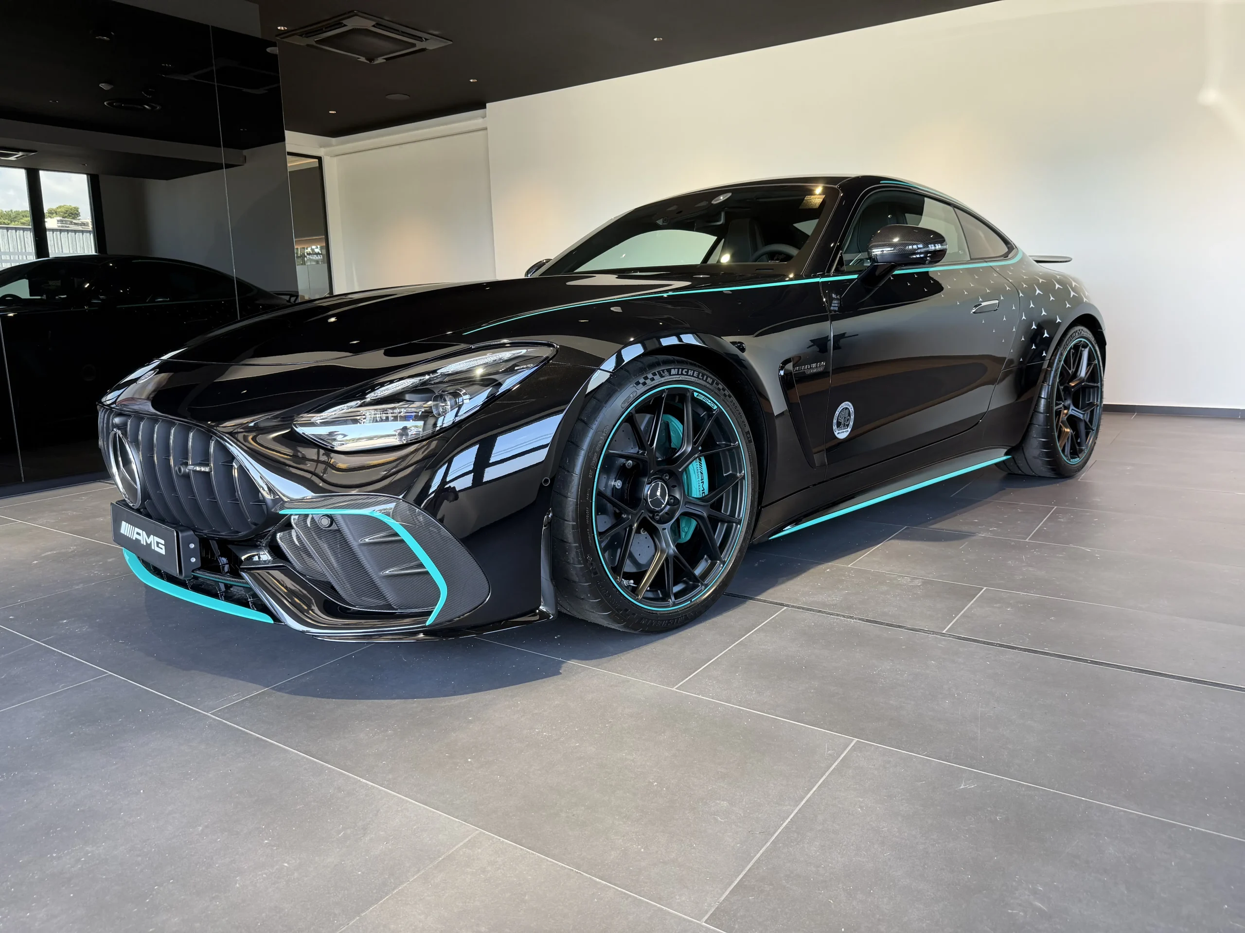 Mercedes AMG GT 63 PRO Motorsport Petronas F1 Collectors Limited Edition 1-200 - Image 4