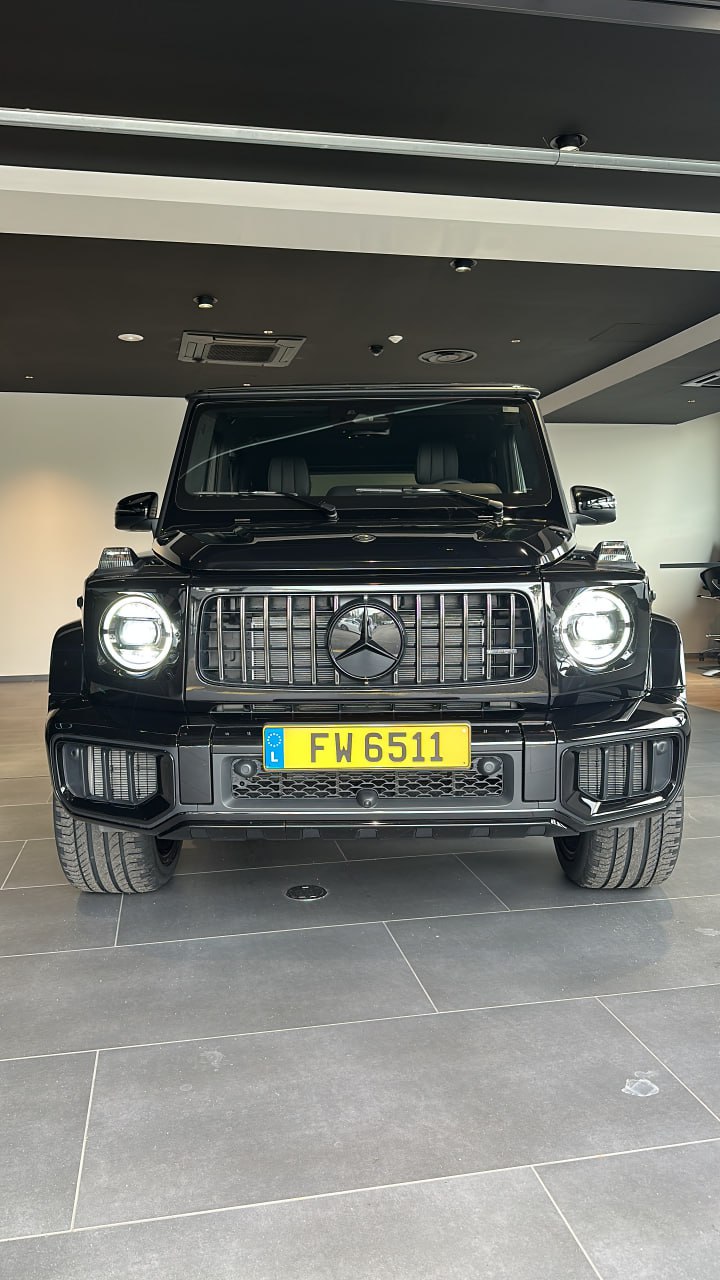 Mercedes-AMG G 63 Facelift 2025 full black/full carbon - Image 2