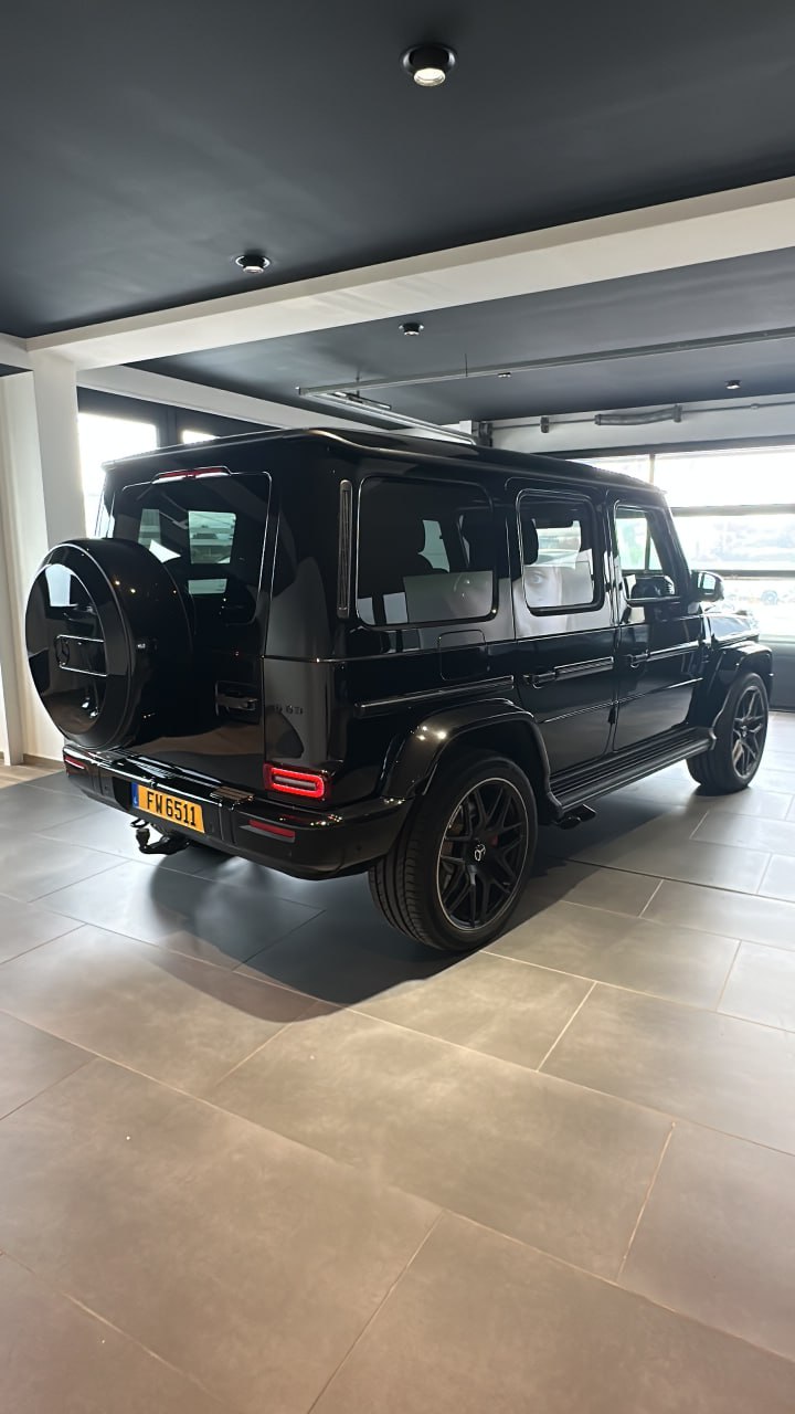 Mercedes-AMG G 63 Facelift 2025 full black/full carbon - Image 5