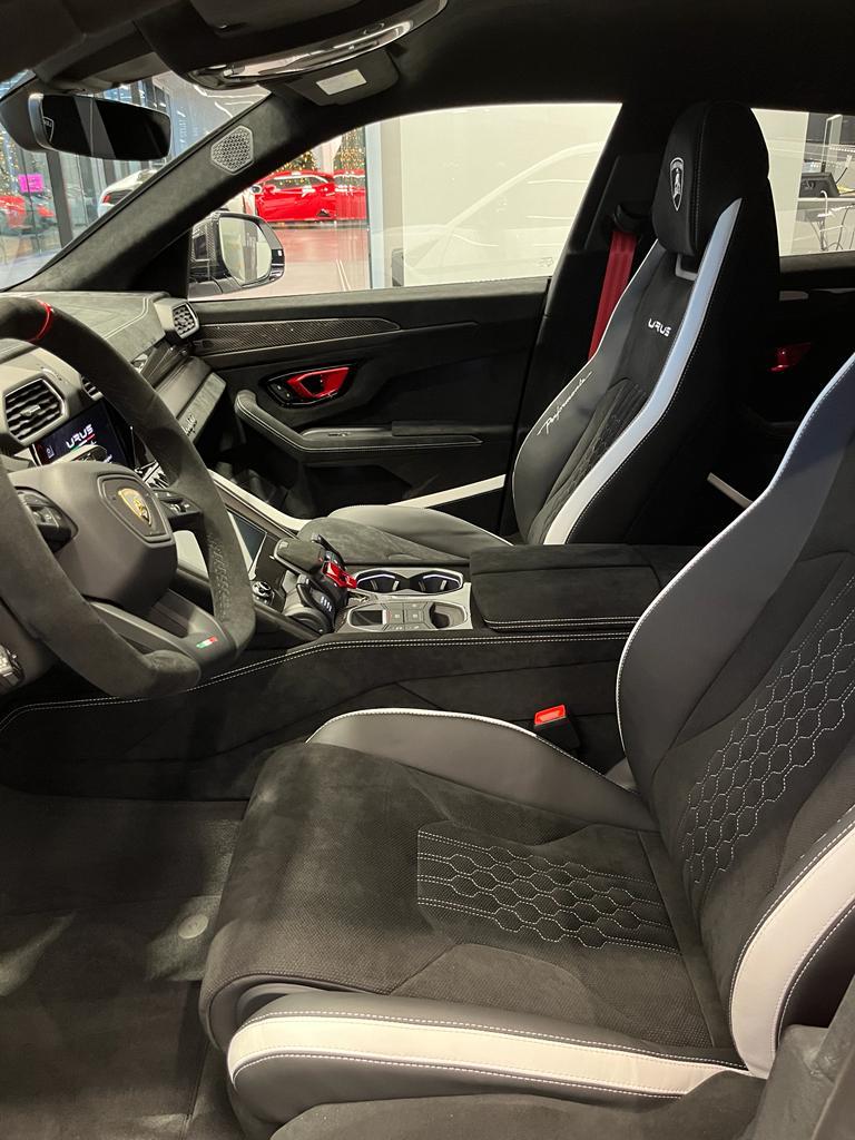 Lamborghini Urus Perfomante - Image 6