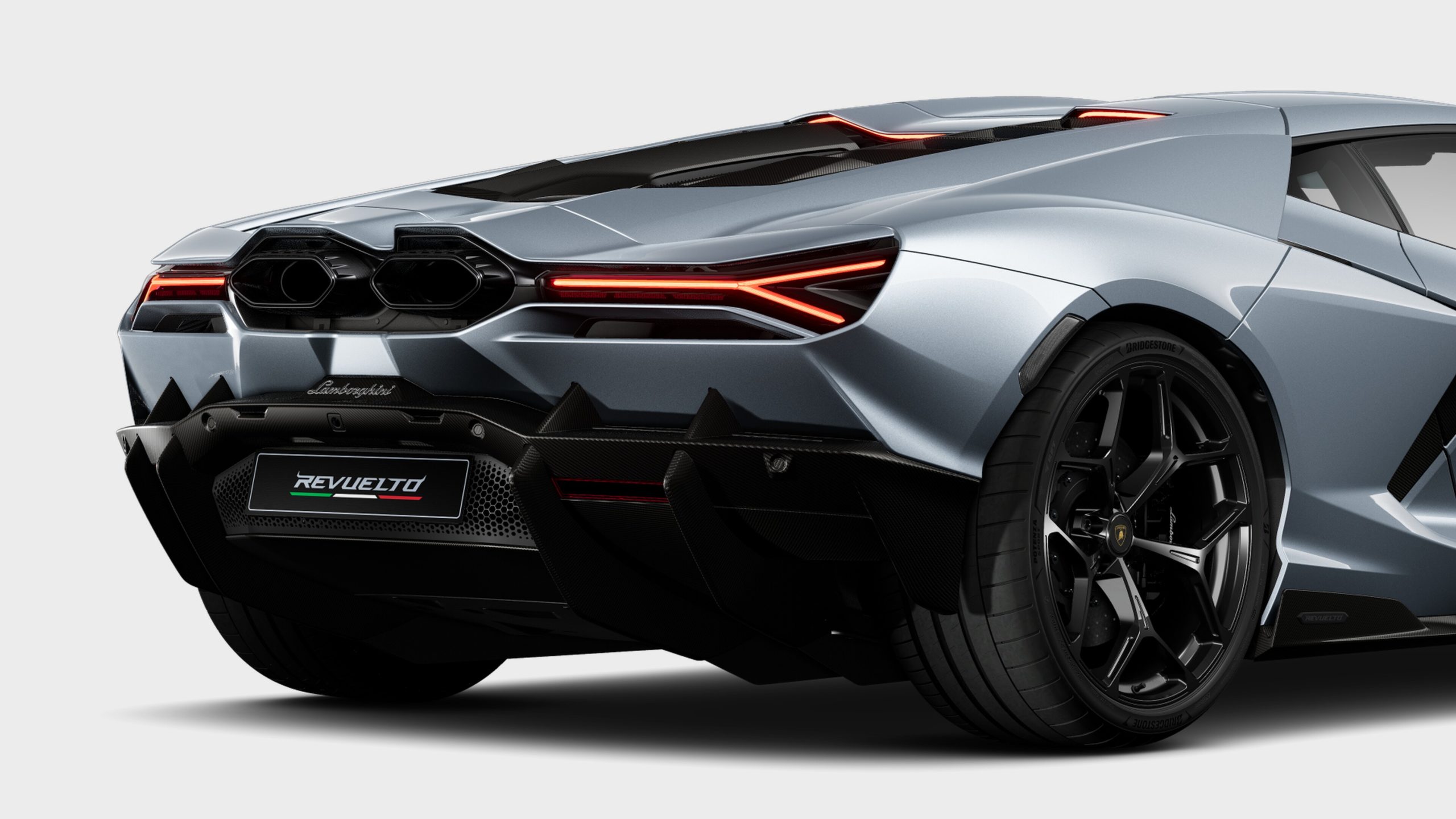 Lamborghini Revuelto - Image 3